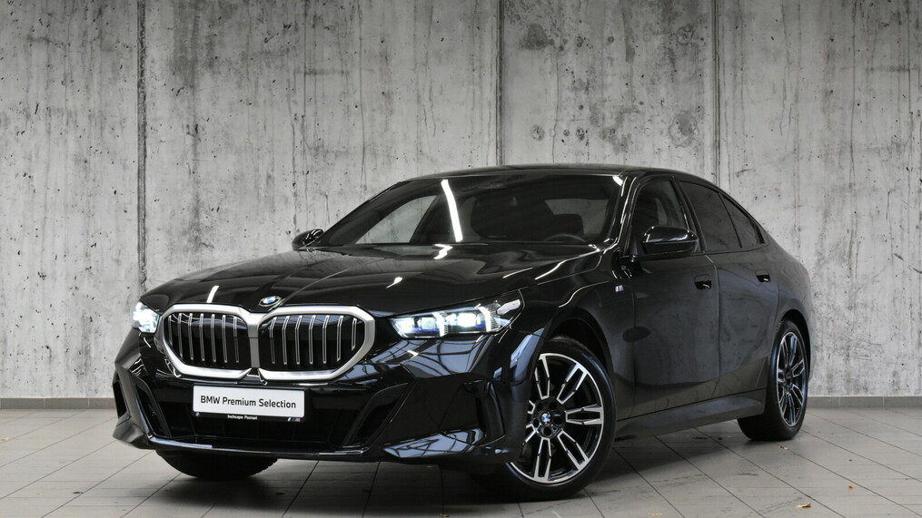 BMW Serii 5, 520