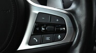 BMW Serii 3, 330