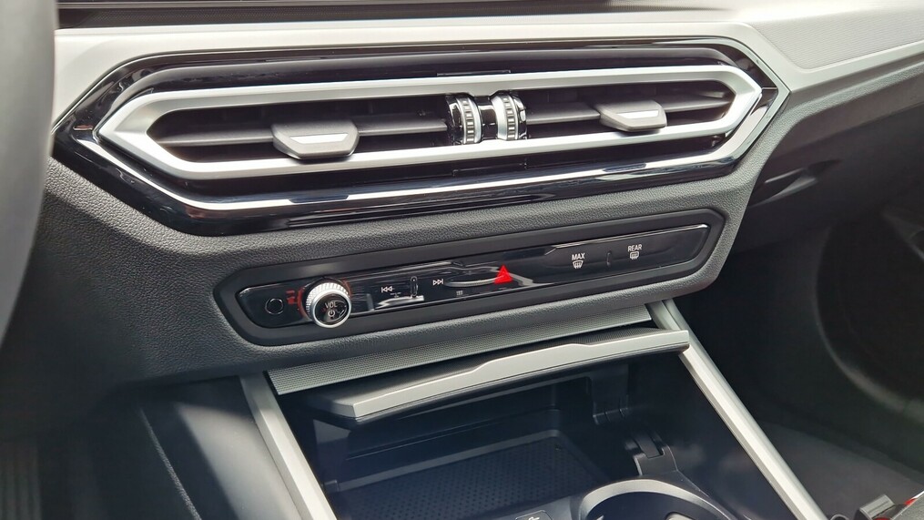 BMW Seria 3 318