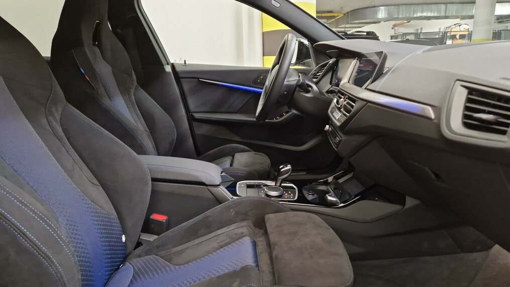 BMW Seria 2 218
