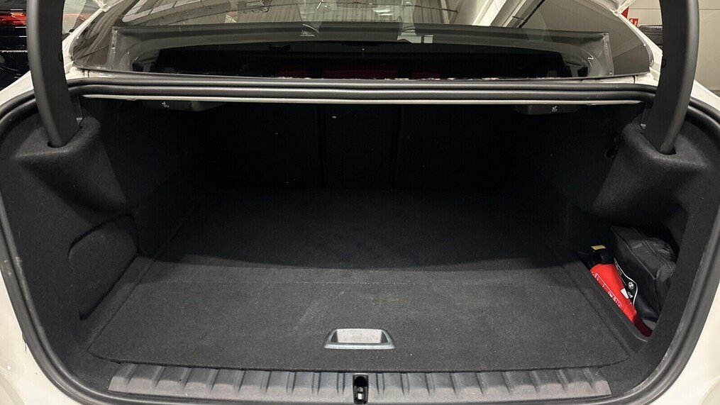 BMW Serii 2, 220