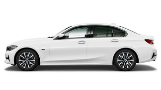 BMW Seria 3, 330