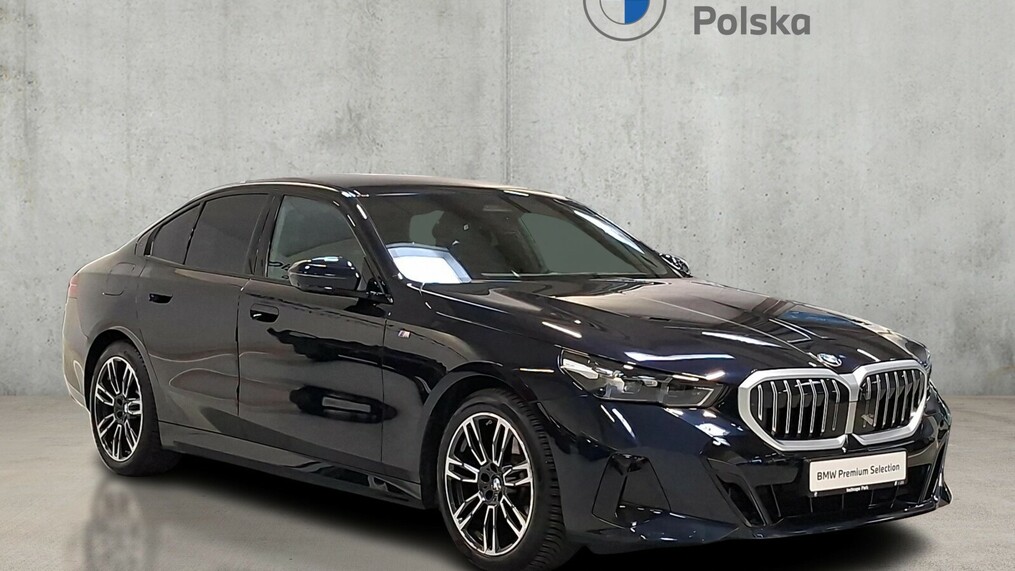 BMW Serii 5, 520
