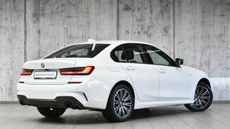 BMW Serii 3, 318