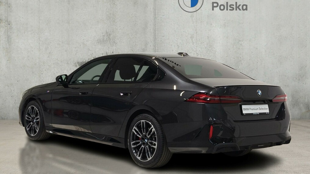 BMW Seria 5, 520