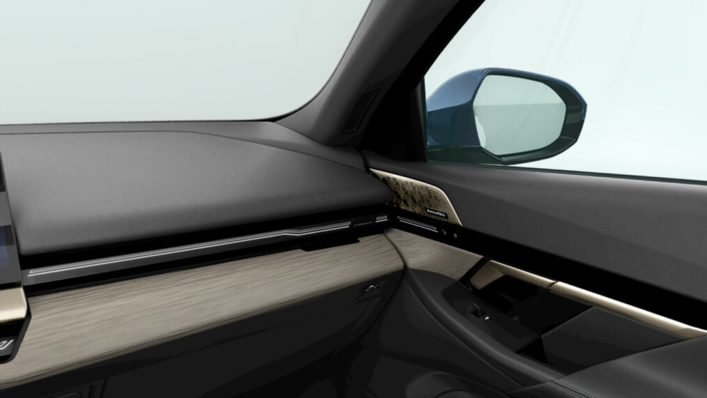 BMW Serii 5, 520
