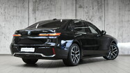 BMW Serii 7, 740
