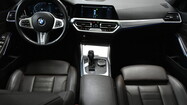 BMW Serii 3, 330