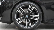 BMW Serii 7, 760
