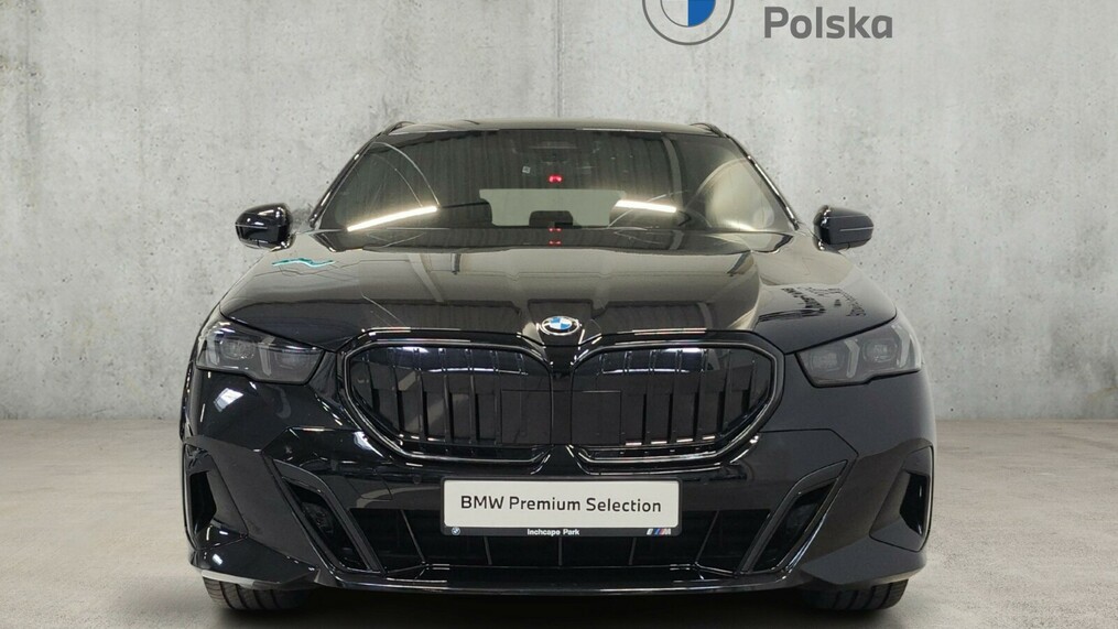 BMW Serii 5, 520