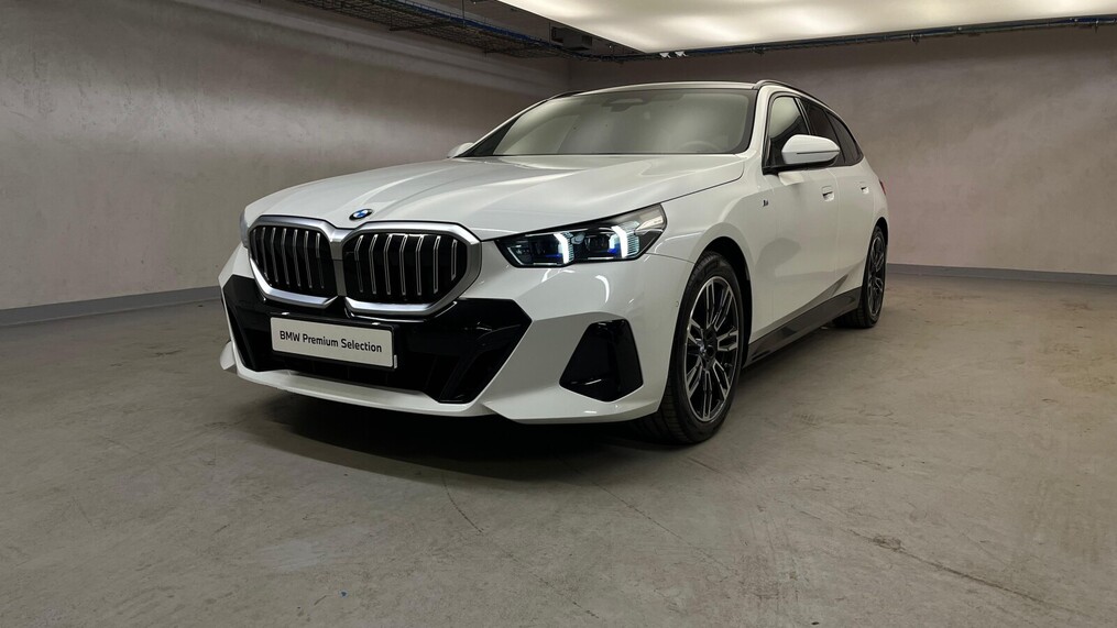 BMW Serii 5, 520