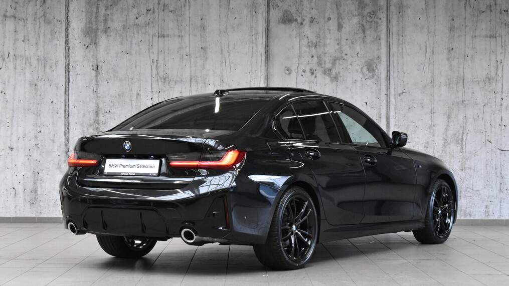 BMW Serii 3, 320
