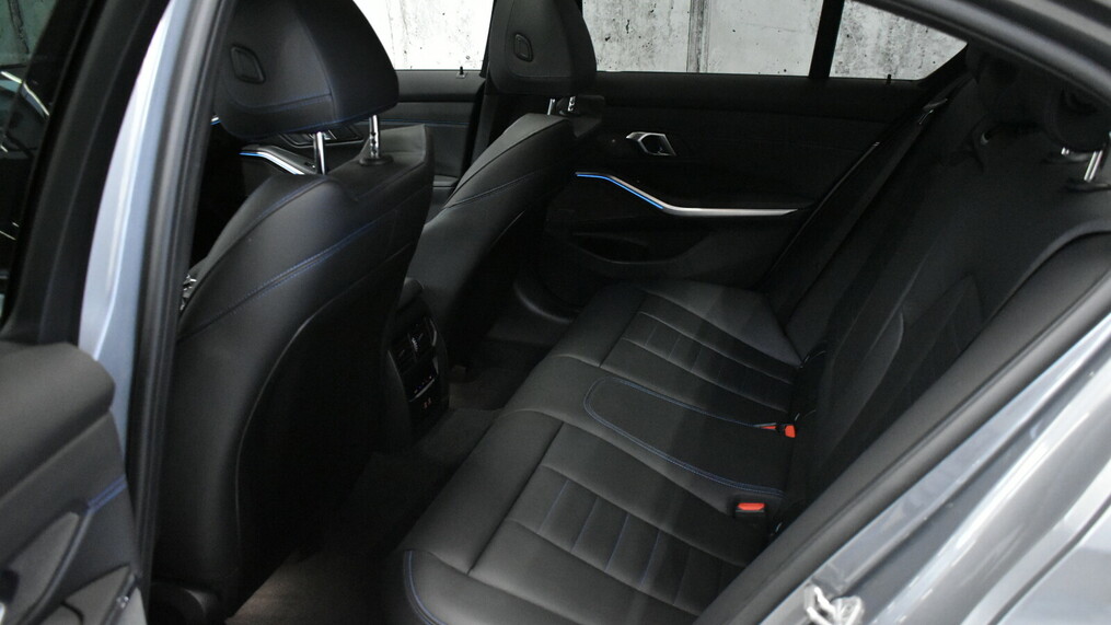 BMW Seria 3 320