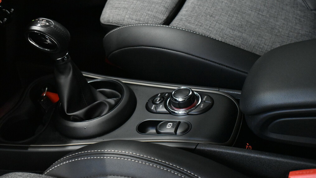 MINI Cooper SE