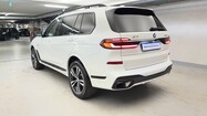 miniaturka - BMW X7