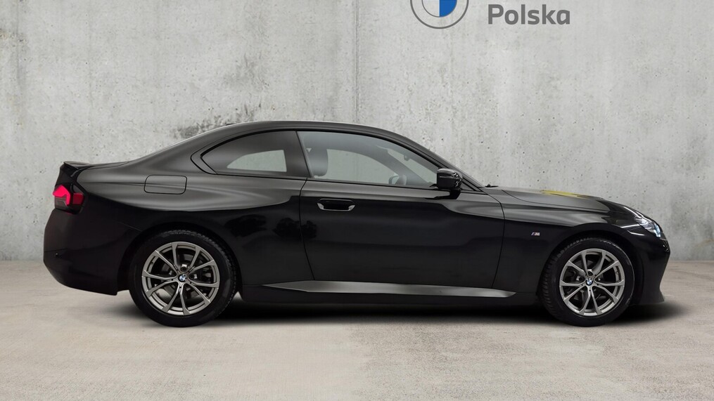 BMW Serii 2, 220