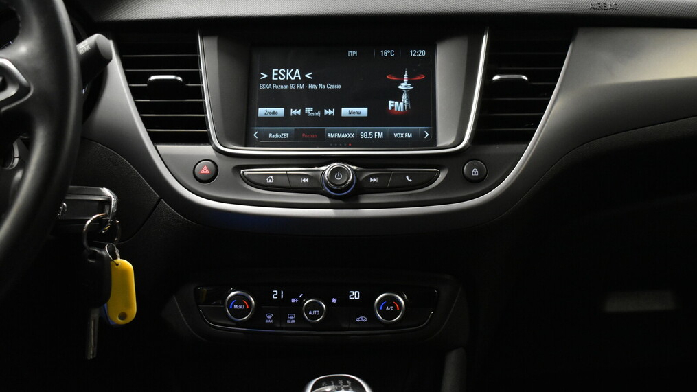 Opel Crossland X
