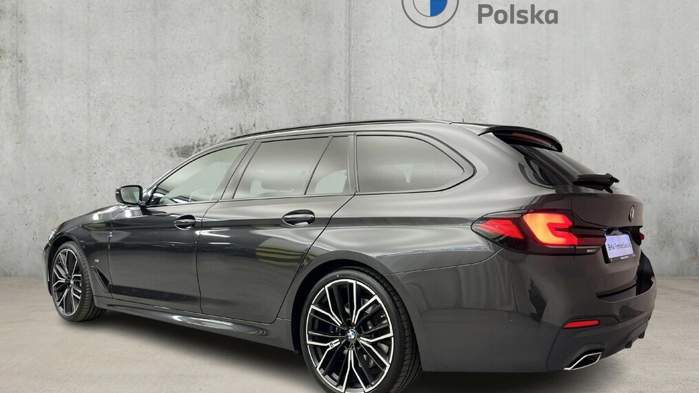 BMW Serii 5, 530