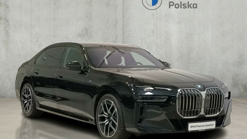 BMW Serii 7, 740