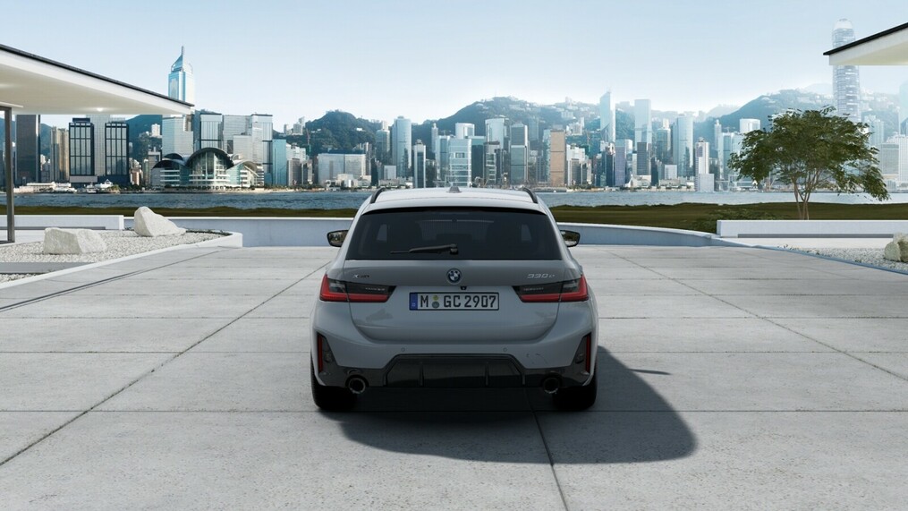 BMW Seria 3 330
