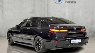 BMW Serii 7, i7