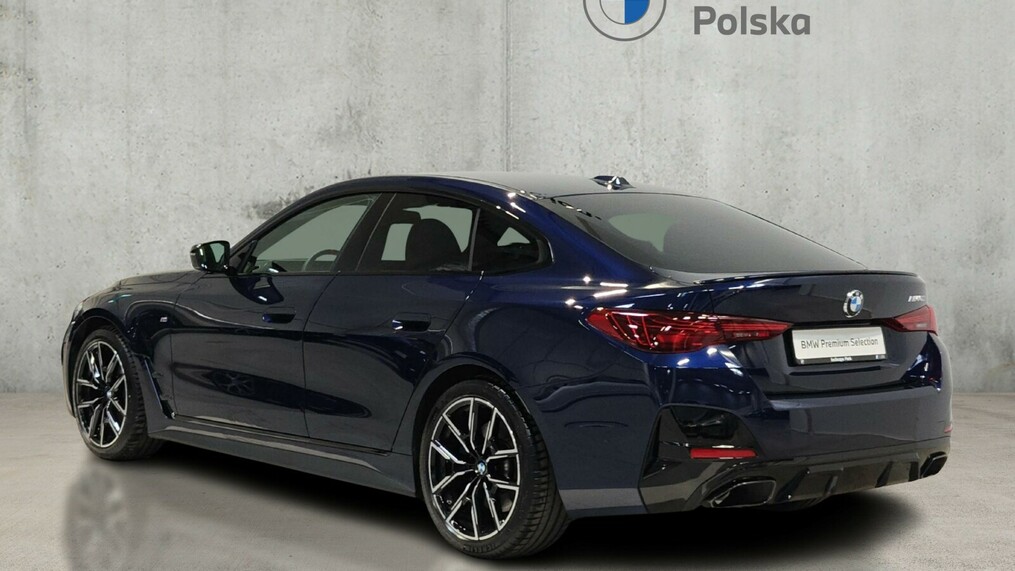 BMW Seria 4, 440
