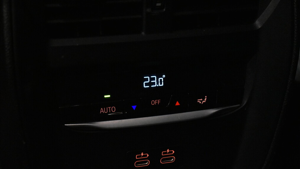 BMW Serii 3, 320