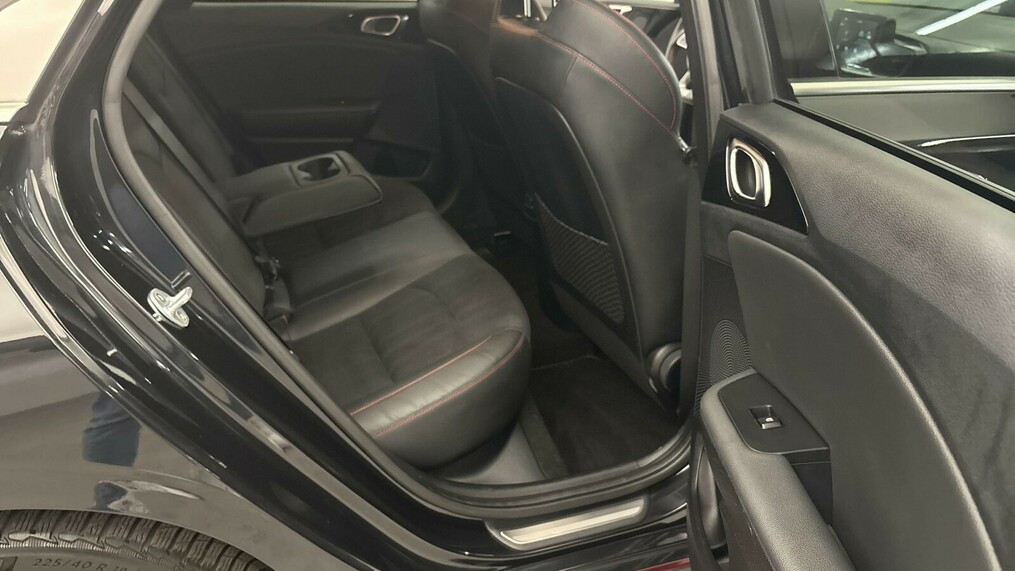 Kia Pro_cee'd