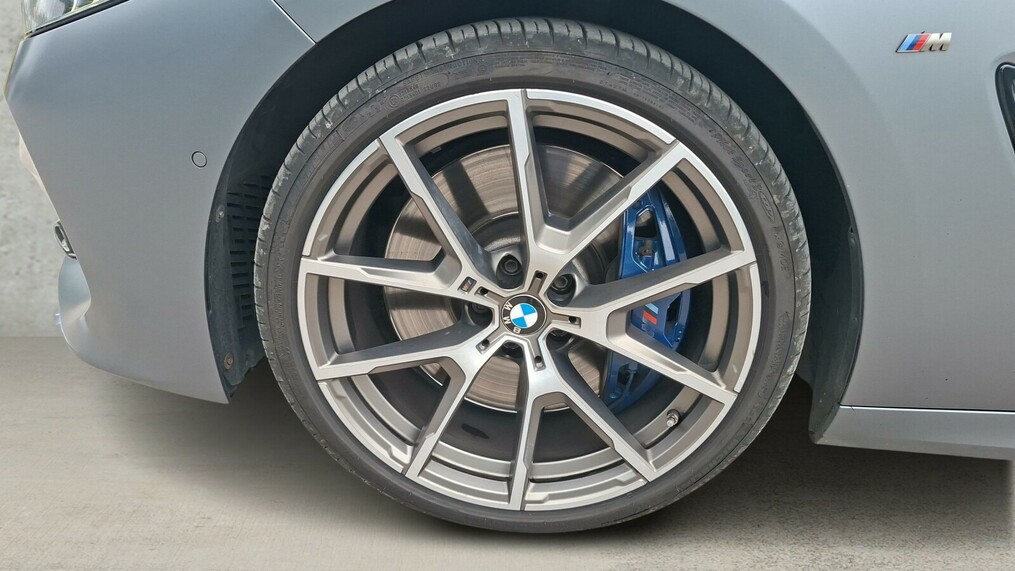 BMW Seria 8 850