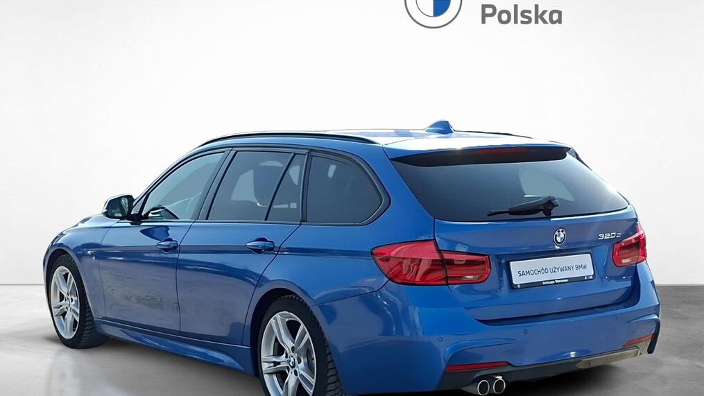 BMW Serii 3, 320