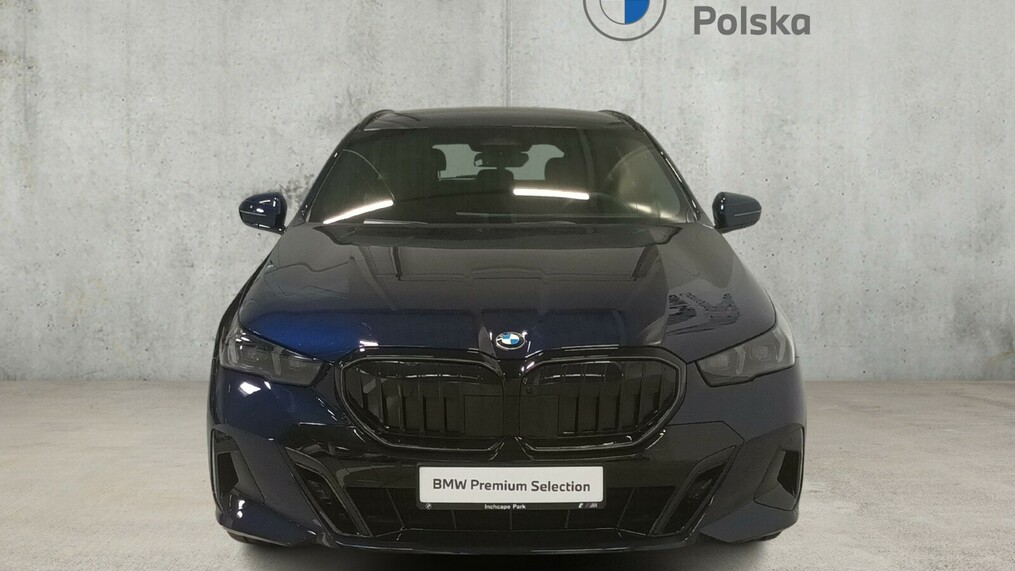 BMW Serii 5, 520