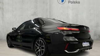 BMW Serii 7, 740