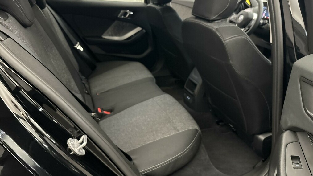 BMW Seria 1 118