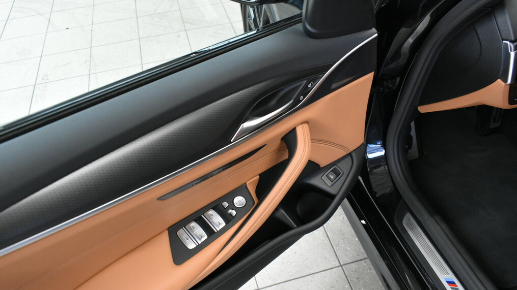 BMW Seria 5 530