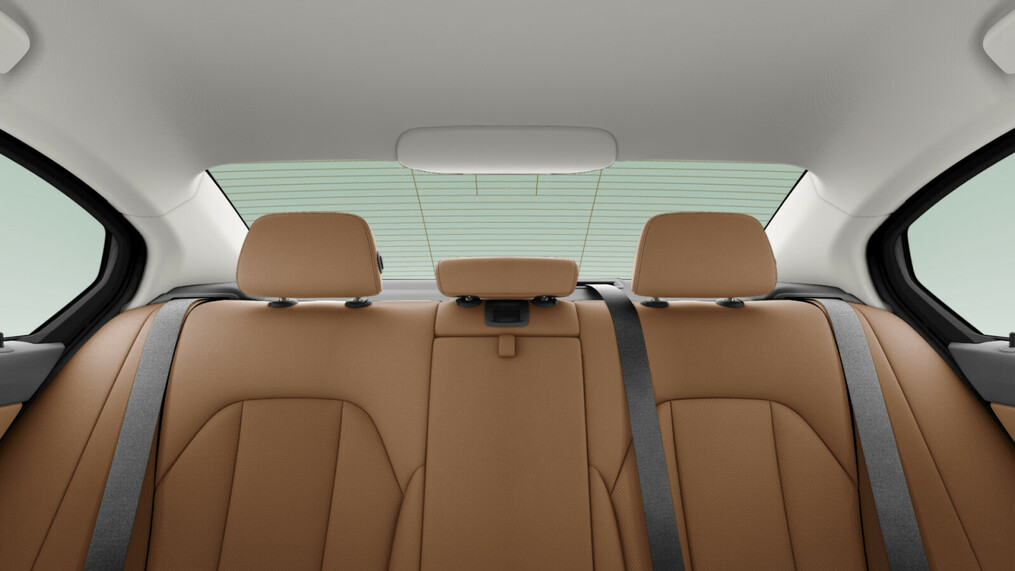 BMW Seria 3, 330