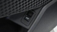 BMW Serii 2, 218