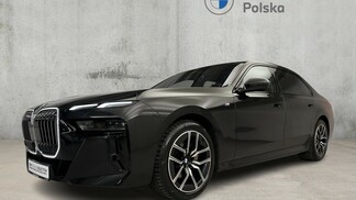 BMW Serii 7, 740