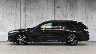 BMW Serii 5, 520