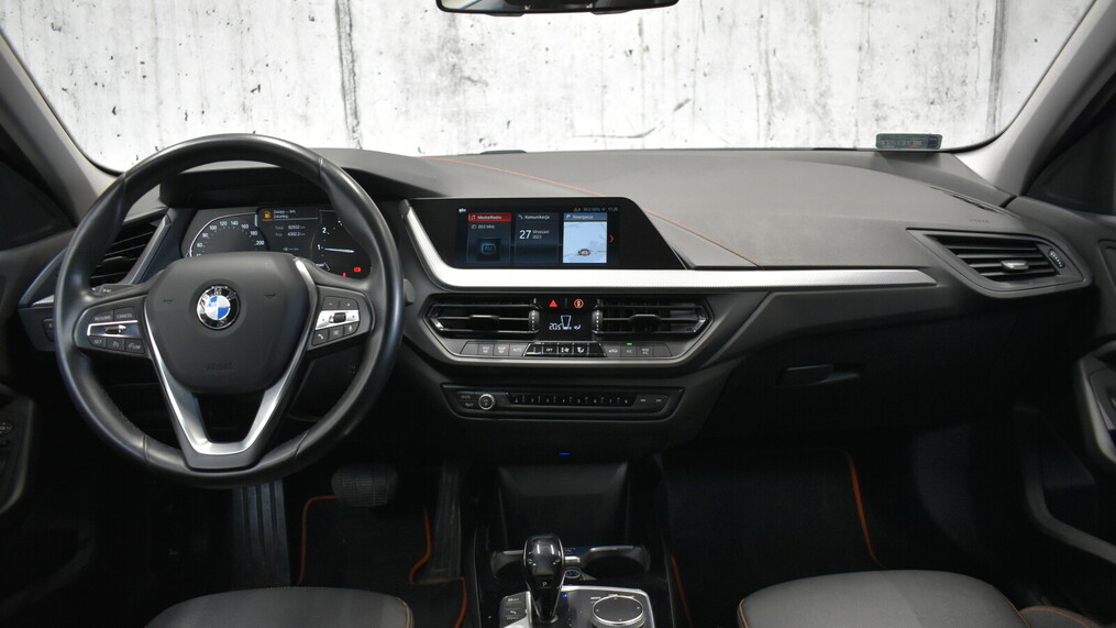 BMW Seria 1 118