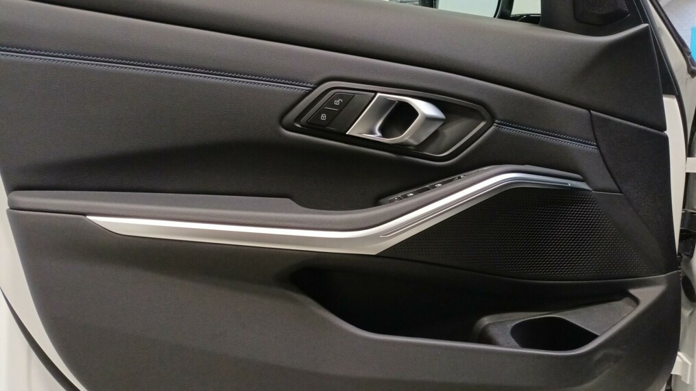 BMW Seria 3 318