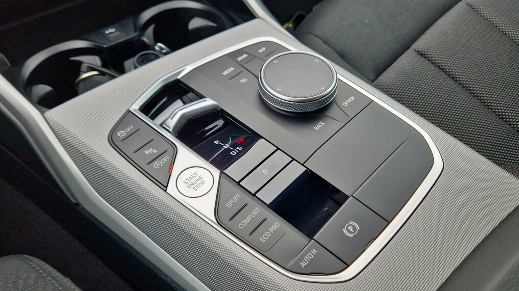 BMW Seria 3 318