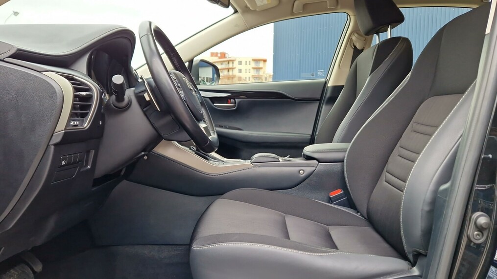 Lexus NX 300H