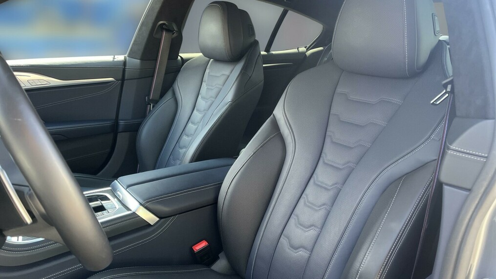 BMW Seria 8, 850