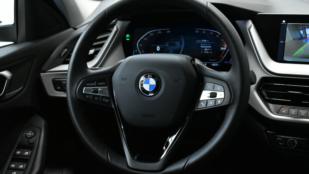 BMW Serii 1, 118