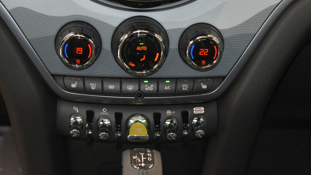 MINI Cooper SE