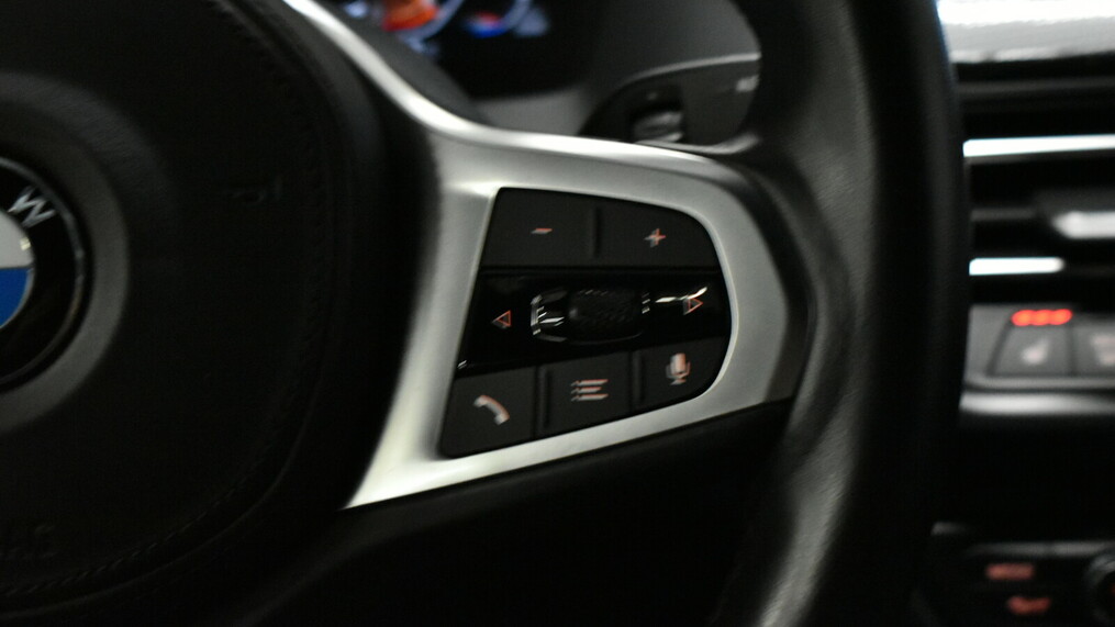 BMW Seria 2 218
