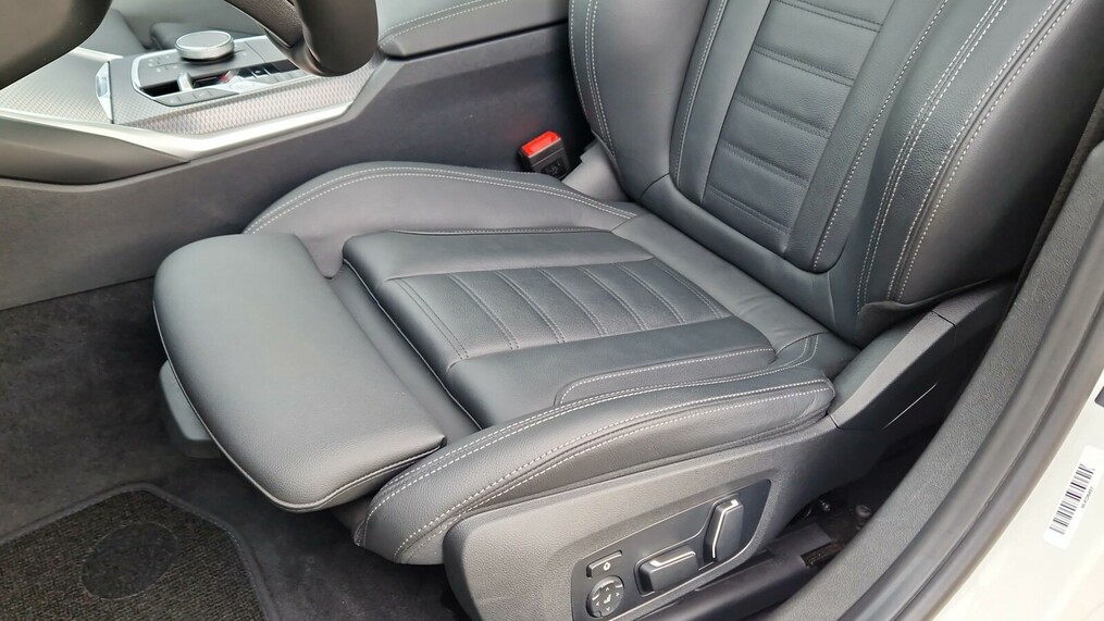 BMW Seria 3 340
