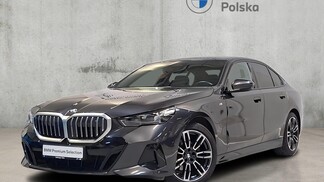 BMW Serii 5, 520