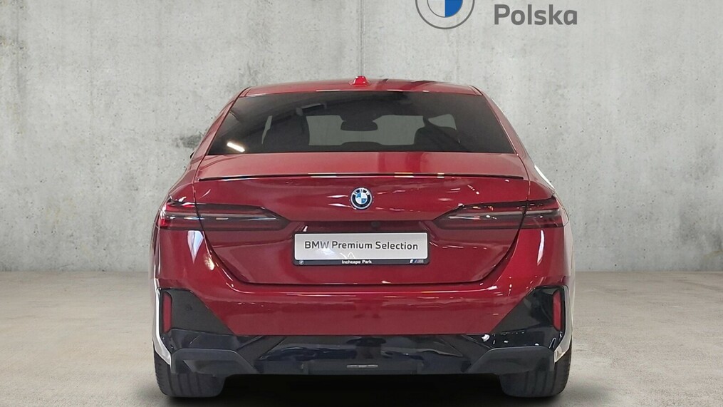 BMW Serii 5, 550