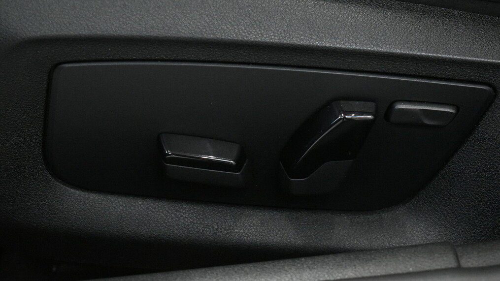 BMW Serii 5, 520
